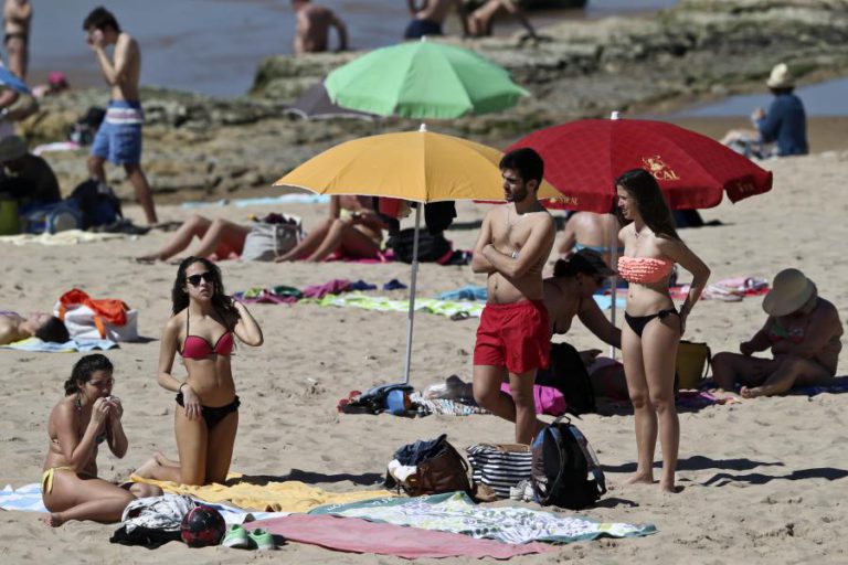 TEMPERATURAS SOBEM A PARTIR DE QUARTA-FEIRA E EM ALGUMAS REGIÕES ULTRAPASSAM OS 30 GRAUS