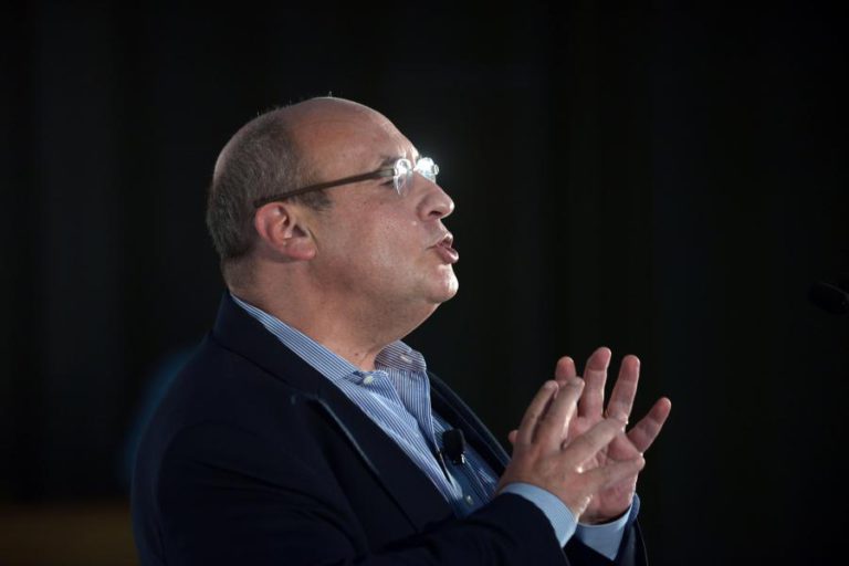 ANTÓNIO VITORINO ELEITO PARA DIRETOR-GERAL DA OIM POR ACLAMAÇÃO