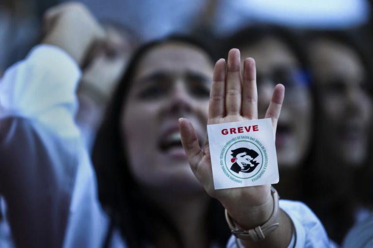 GREVE DOS TÉCNICOS DE DIAGNÓSTICO PERTO DOS “100%” NO NORTE