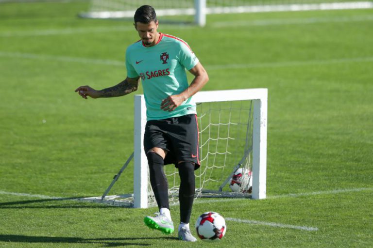 CAMARADAGEM É E SERÁ SEGREDO DE PORTUGAL, GARANTE JOSÉ FONTE