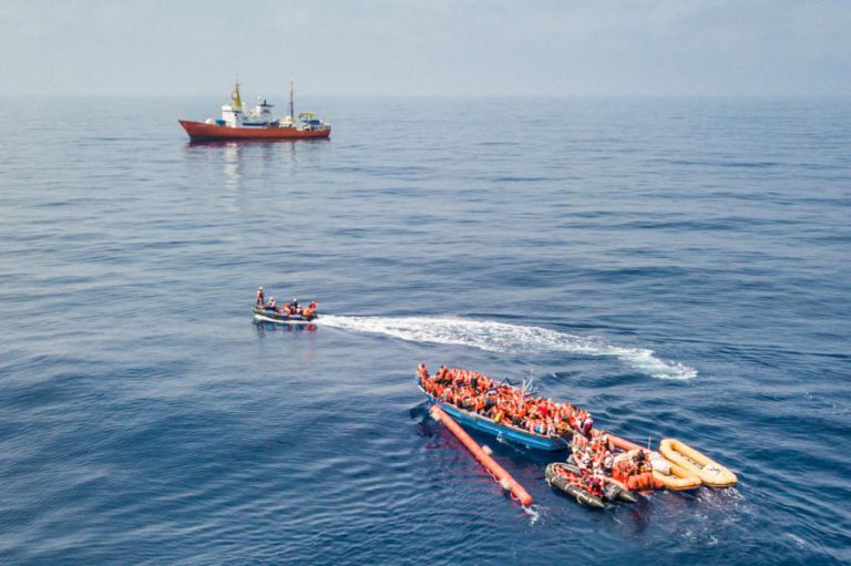 AQUARIUS JÁ ESTÁ A CAMINHO DE ESPANHA