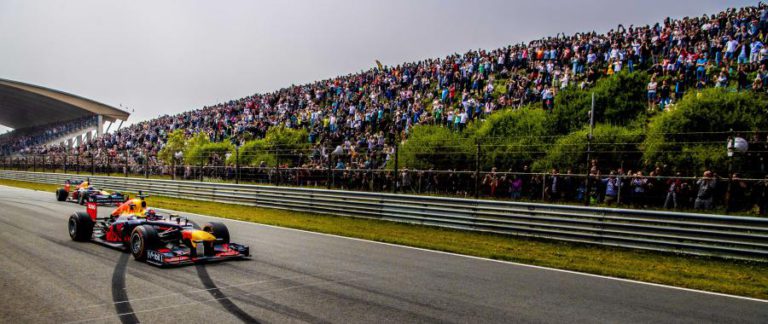 EQUIPA DE FÓRMULA 1 RED BULL DEIXA RENAULT E SERÁ FORNECIDA PELA HONDA EM 2019