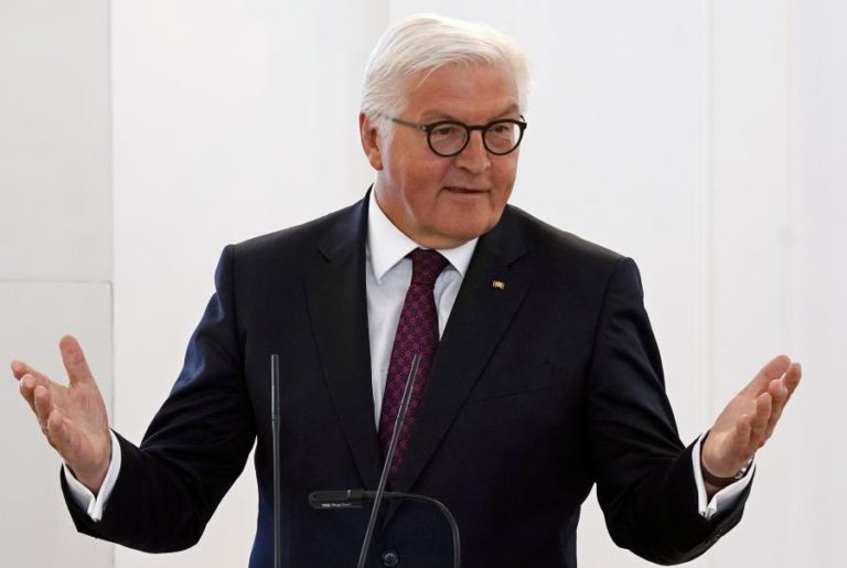 PRESIDENTE ALEMÃO CONDENA RELATIVIZAÇÃO DO NAZISMO