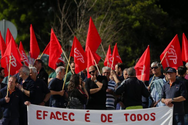 TRABALHADORES DA EFACEC ALVO DE DESPEDIMENTO VÃO CONTESTAR SAÍDA EM TRIBUNAL