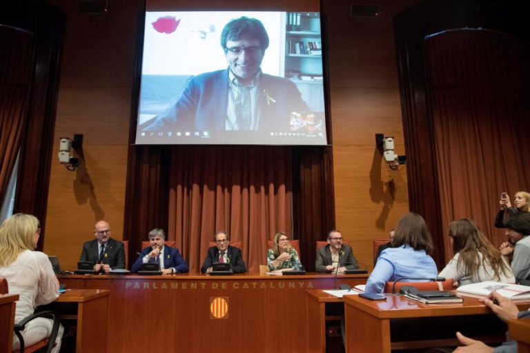PUIDGEMONT AFIRMA QUE NOVO GOVERNO DA CATALUNHA ESTÁ “EM BOAS MÃOS”