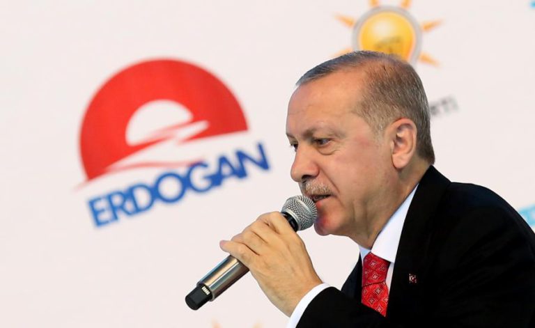 TURQUIA CLASSIFICA DE ISLAMOFÓBICA DECISÃO DA ÁUSTRIA DE ENCERRAR MESQUITAS