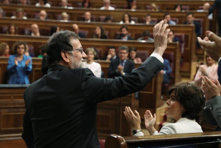 MARIANO RAJOY ADMITE DERROTA ANTES DA VOTAÇÃO DA MOÇÃO DE CENSURA