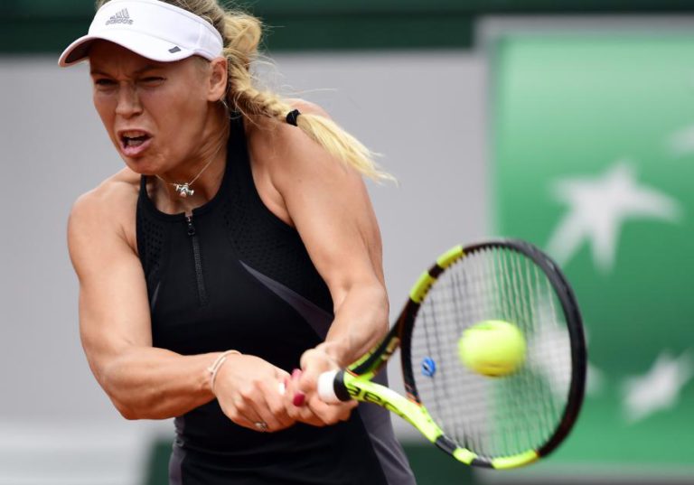 CAROLINE WOZNIACKI QUALIFICA-SE PARA OS OITAVOS DE FINAL DE ROLAND GARROS