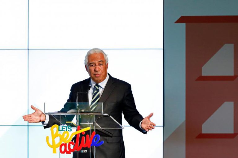 COSTA PEDE “MOBILIZAÇÃO DE TODOS” PARA MAIS ATIVIDADE FÍSICA E MENOS ENCARGOS PARA SNS
