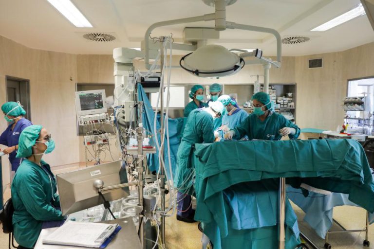 ATIVIDADE HOSPITALAR PROGRAMADA SERÁ REDUZIDA A PARTIR DE DOMINGO