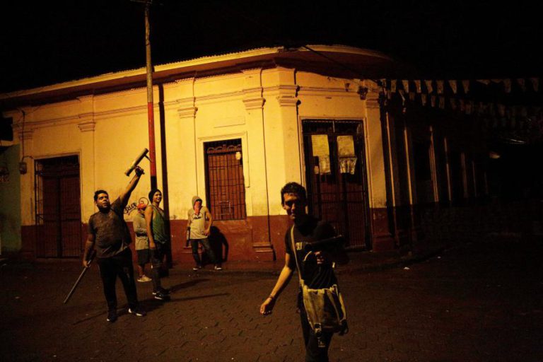 VIOLÊNCIA NA NICARÁGUA FAZ 127 MORTOS E REPRESSÃO AUMENTA