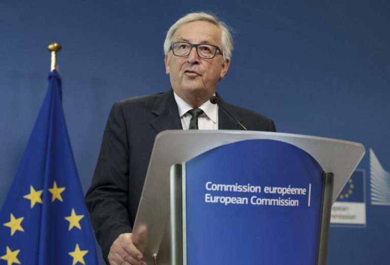 DEZASSEIS LÍDERES EUROPEUS CONFIRMADOS PARA REUNIÃO COM JUNCKER NO DOMINGO SOBRE MIGRAÇÕES