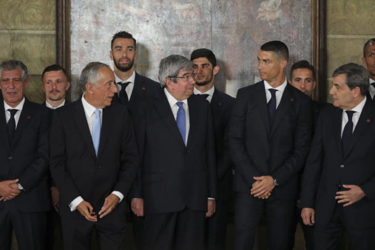BASTA SEREM AQUILO QUE SÃO, PORQUE SÃO OS MELHORES