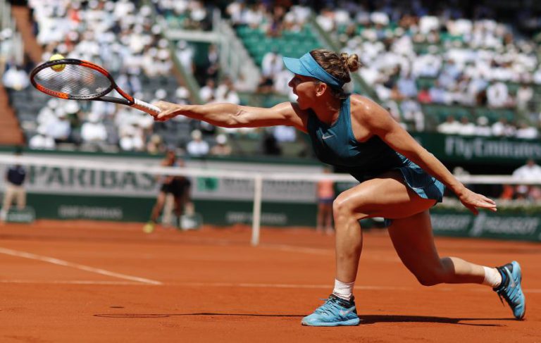 SIMONA HALEP APURA-SE PELA TERCEIRA VEZ PARA A FINAL DE ROLAND GARROS