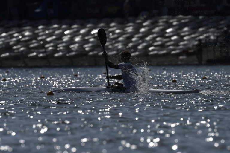 CANOÍSTA PORTUGUÊS FERNANDO PIMENTA TRICAMPEÃO MUNDIAL DE K1 1.000 METROS