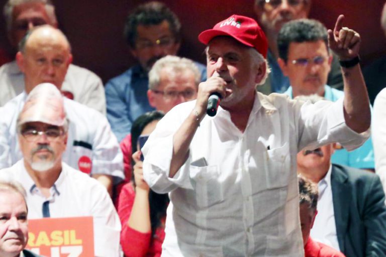 DEFESA DE EX-PR BRASILEIRO LULA DA SILVA PEDE REVISÃO DE DECISÃO SOBRE PEDIDO DE LIBERTAÇÃO