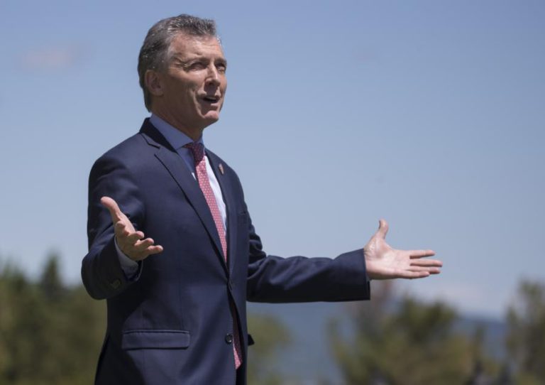 ARGENTINA RECEBE PRIMEIRA TRANCHE DO EMPRÉSTIMO DO FMI