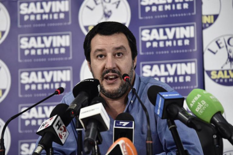 ITÁLIA REITERA FECHO DOS PORTOS A ONG E EXIGE SOLIDARIEDADE EUROPEIA