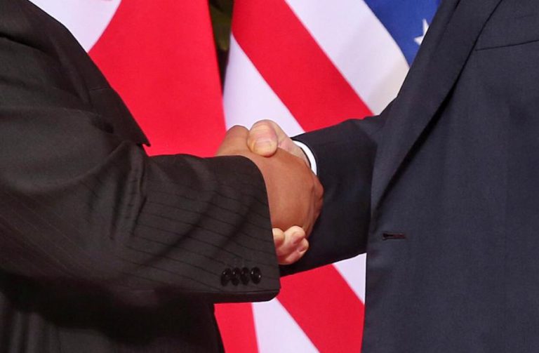 EUA/COREIA DO NORTE: DOCUMENTO CONJUNTO REFERE DESNUCLEARIZAÇÃO POR PARTE DE PYONGYANG