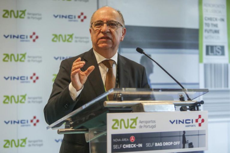 DIRETOR DO AEROPORTO DE LISBOA DIZ QUE MONTIJO PODE RECEBER VOOS CIVIS EM 2022