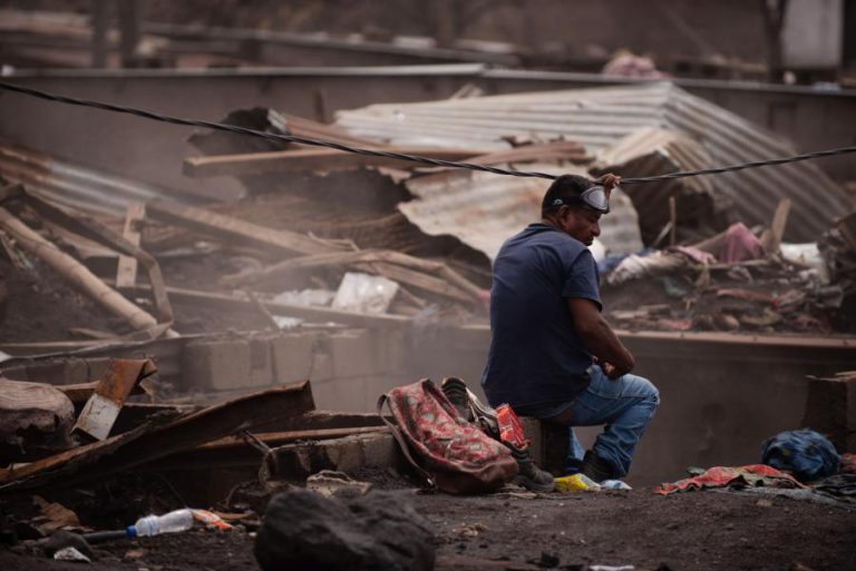 GUATEMALA PEDE AOS EUA ESTATUTO DE PROTEÇÃO TEMPORÁRIA PARA AFETADOS PELO VULCÃO