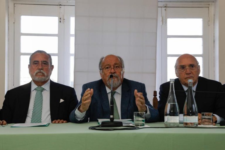 SÓCIOS DO SPORTING RESPONDEM SE QUEREM “REVOGAÇÃO COLETIVA, COM JUSTA CAUSA” DO CD
