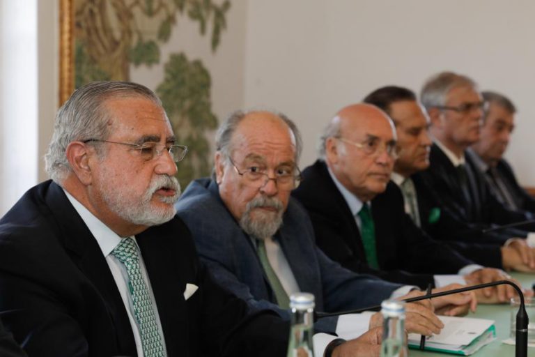 COMISSÃO DE GESTÃO DO SPORTING BARRADA EM ALVALADE VAI APRESENTAR QUEIXA EM TRIBUNAL