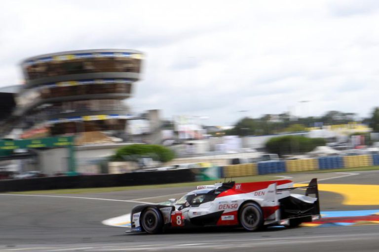 TOYOTA E FERNANDO ALONSO VENCEM PELA PRIMEIRA VEZ 24 HORAS DE LE MANS