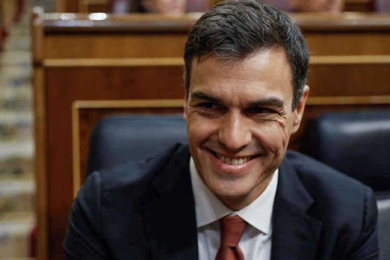 PEDRO SÁNCHEZ RECEBE PRESIDENTE REGIONAL DEPOIS DE MESES DE CRISPAÇÃO