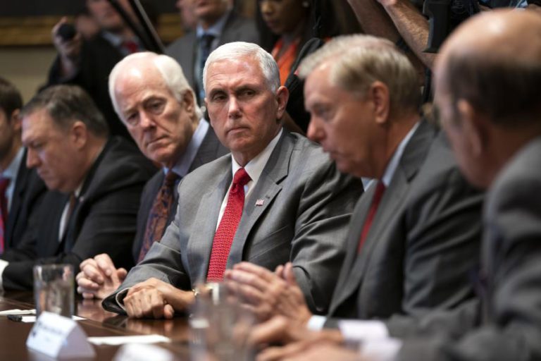 VICE-PRESIDENTE DOS ESTADOS UNIDOS DIZ QUE É HORA DE RESTAURAR A DEMOCRACIA NA VENEZUELA