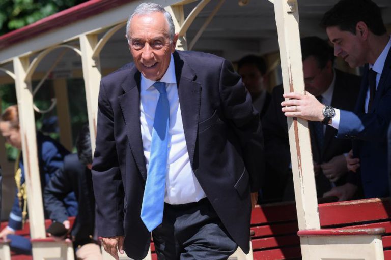 PRESIDENTE DA REPÚBLICA “PERFEITAMENTE PREPARADO PARA AS EMOÇÕES” DO PORTUGAL-IRÃO