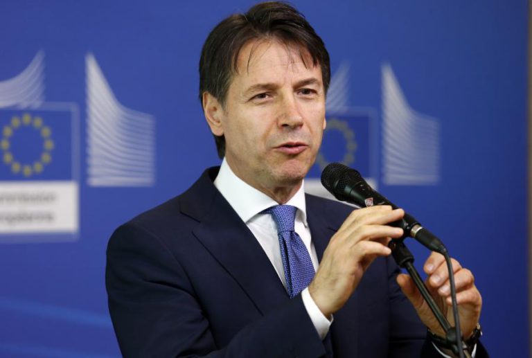 PRESIDENTE DOS ESTADOS UNIDOS RECEBE PRIMEIRO-MINISTRO ITALIANO A 30 DE JULHO