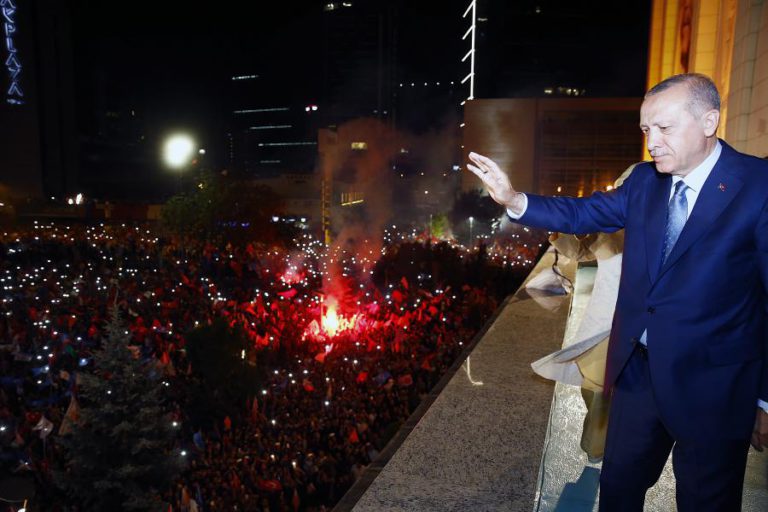ERDOGAN VENCE PRESIDENCIAIS DA TURQUIA À PRIMEIRA VOLTA