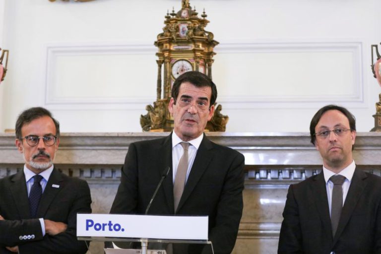 RUI MOREIRA DIZ QUE A PARTIR DE 01 DE JANEIRO DE 2019 O INFARMED DEVE ESTAR NO PORTO