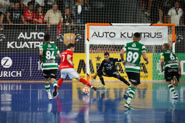 SPORTING VENCE BENFICA E OBRIGA A ‘NEGRA’ NO NACIONAL DE FUTSAL