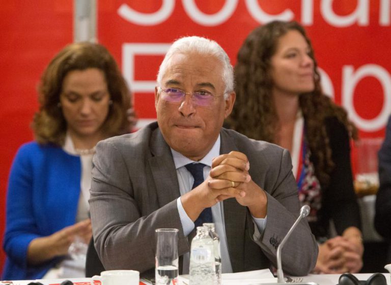 COSTA SÓ ADMITE PLATAFORMAS PARA REFUGIADOS SOB CONTROLO DO ACNUR