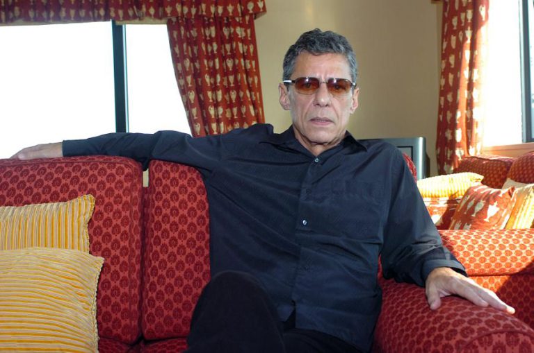 CHICO BUARQUE CANTOU “APAVORADO” E DE GRAÇA NUM “CLIMA PERFEITO”, NA FESTA DO AVANTE! 1980