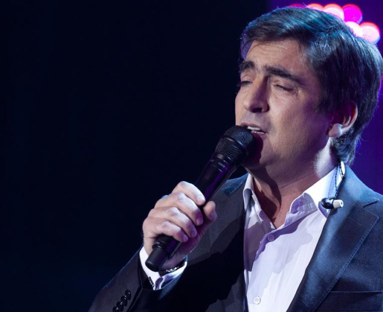 CAMANÉ AGRADECE PRÉMIO, MAS DIZ QUE FEZ CD PELO “REPERTÓRIO FANTÁSTICO” DE MARCENEIRO