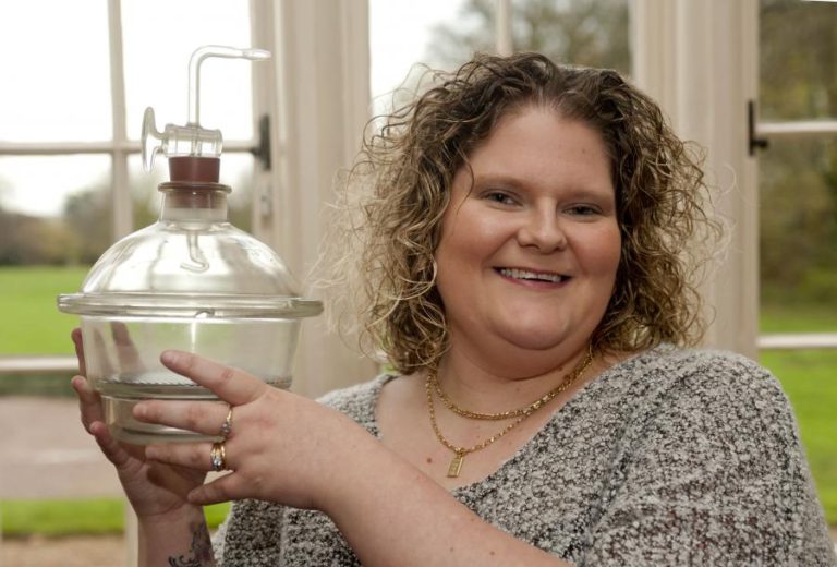 PRIMEIRA BEBÉ-PROVETA DO MUNDO FAZ 40 ANOS