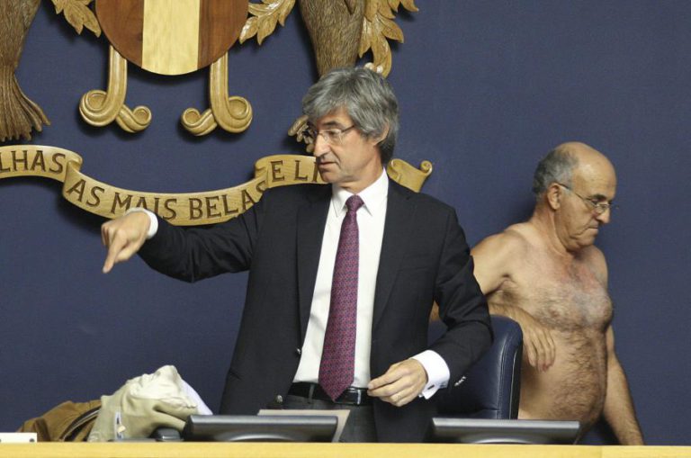 PRESIDENTE DO PARLAMENTO DA MADEIRA DIZ REPÚBLICA SEMPRE CONDICIONOU AUTONOMIA