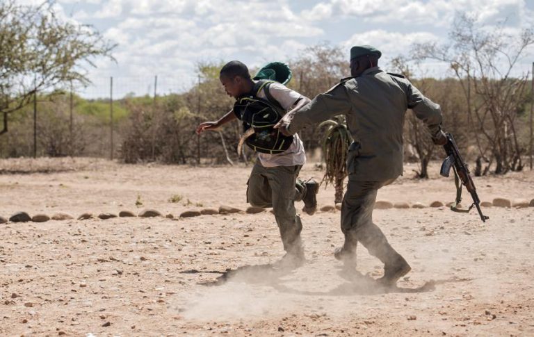 POLÍCIA MOÇAMBICANA ANUNCIA REFORÇO DO COMBATE CONTRA GRUPOS ARMADOS NO NORTE