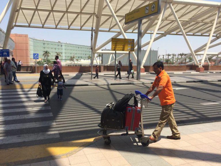 FORTE EXPLOSÃO OUVIDA NAS PROXIMIDADES DO AEROPORTO DO CAIRO