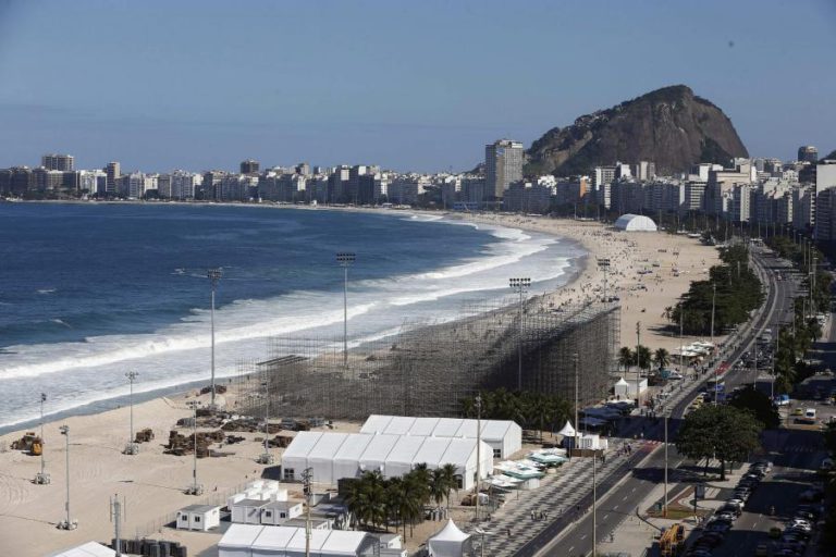 EXÉRCITO MOBILIZA 3.700 SOLDADOS EM OPERAÇÃO NA ZONA SUL E NORTE DO RIO DE JANEIRO