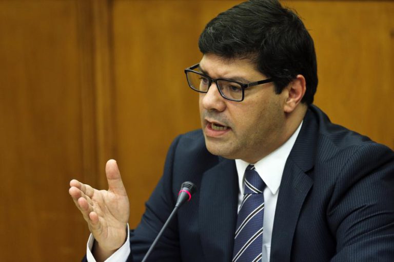 PORTUGAL VÊ RELAÇÕES COM ANGOLA NUM “MOMENTO NOVO” E PEDE APOSTA AOS EMPRESÁRIOS