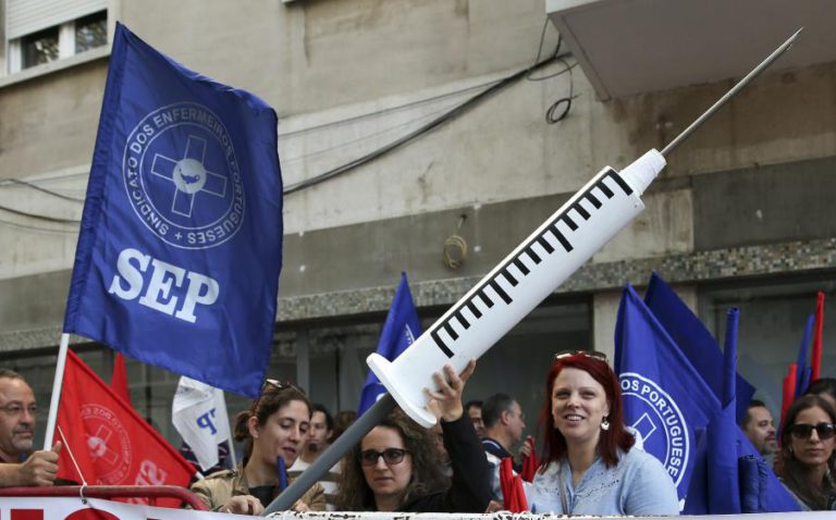 HOSPITAIS DO SNS COM REDUÇÃO DE 53 ENFERMEIROS ENTRE ABRIL E MAIO