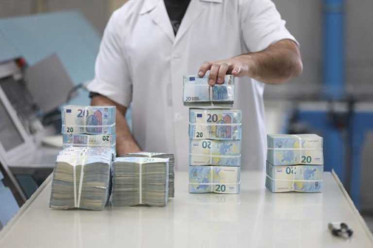 MAIS DE 11 MIL NOTAS DE EURO RETIRADAS DE CIRCULAÇÃO PELO BANCO DE PORTUGAL NO 1º. SEMESTRE