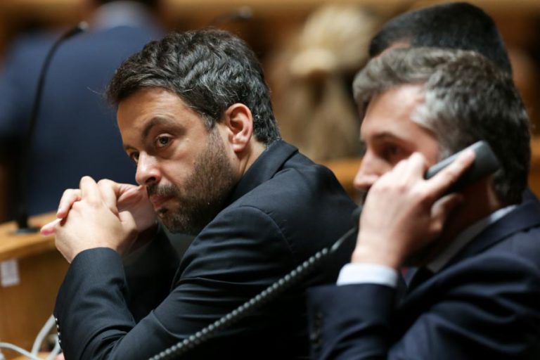 SECRETÁRIO DE ESTADO DIZ QUE FOI APROVADO O “MAIS SÓLIDO PACOTE DE MEDIDAS” CONTRA A PRECARIEDADE