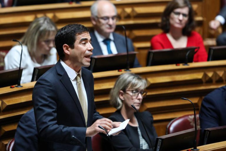 BANCADA DO PSD GARANTE “CONCERTAÇÃO IMPECÁVEL” COM RIO NAS PROPOSTAS SOBRE COMBUSTÍVEIS