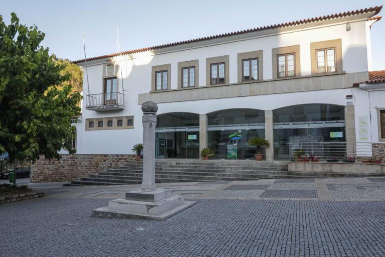 CONSELHO DE MINISTROS EXTRAORDINÁRIO NO SÁBADO NA PAMPILHOSA DA SERRA
