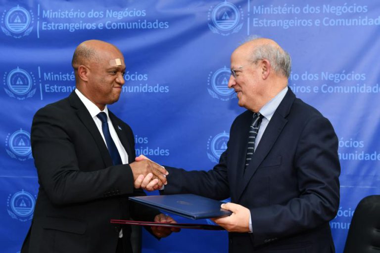 CABO VERDE VAI COMPRAR AVIÃO A PORTUGAL PARA O TRANSPORTE DE DOENTES INTERILHAS